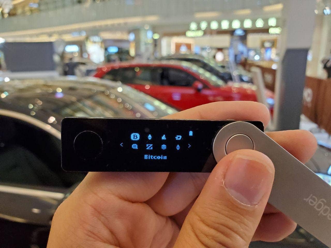 Review: The Ledger Nano X Adds Bluetooth and a Mobile App – Reviews Bitcoin  News